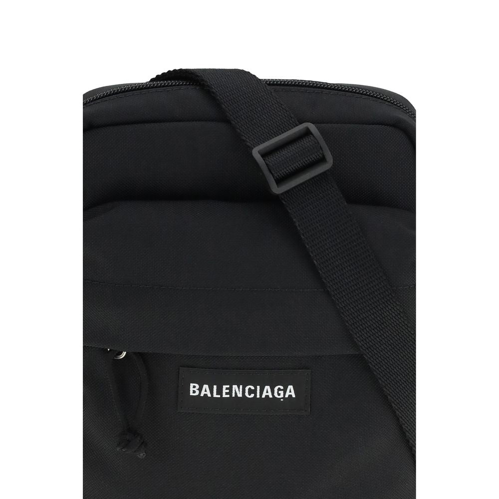 Balenciaga svart polyamid Explorer axelväska