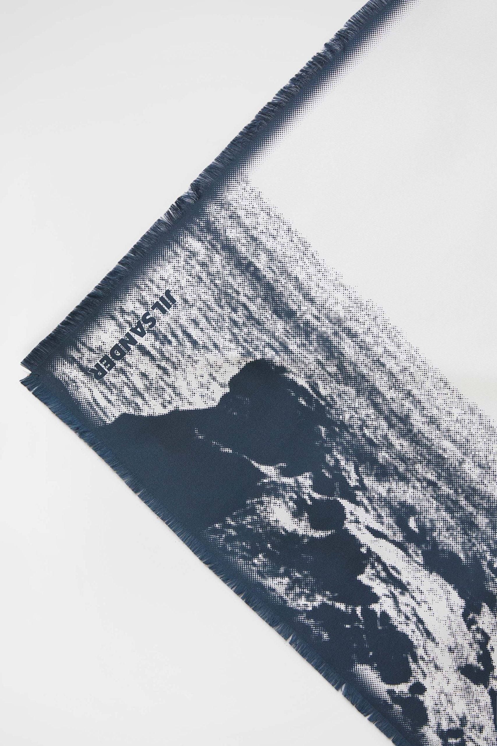 Jil Sander Jumping Man Beige Fibres Scarf