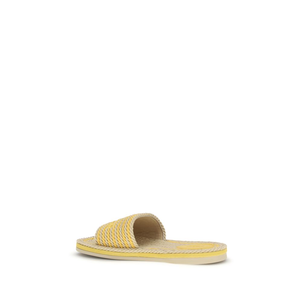 Chloé Beige Lambskin Flat Sandals