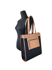 Burberry Flerfärgad Canvas och Läder Small Pocket Tote Manzon Väska