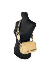 Marc Jacobs Flash Axelremsväska i Läder – Iced Coffee