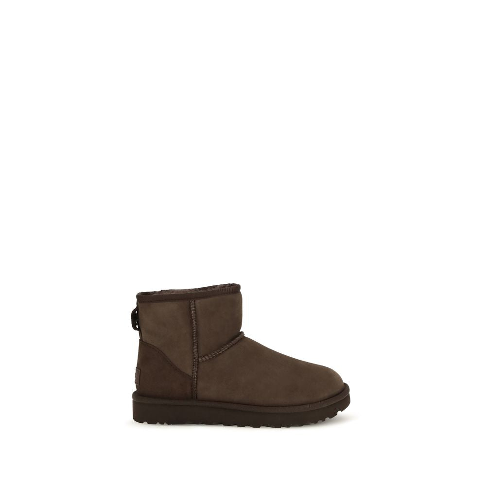 UGG Brown Calf Leather Ankle Boots