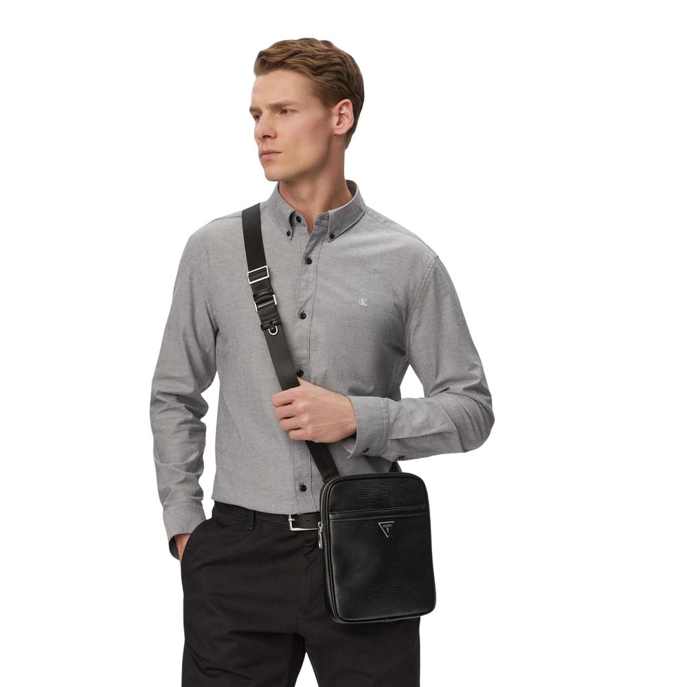 Guess Black Polyurethane Messenger Bag