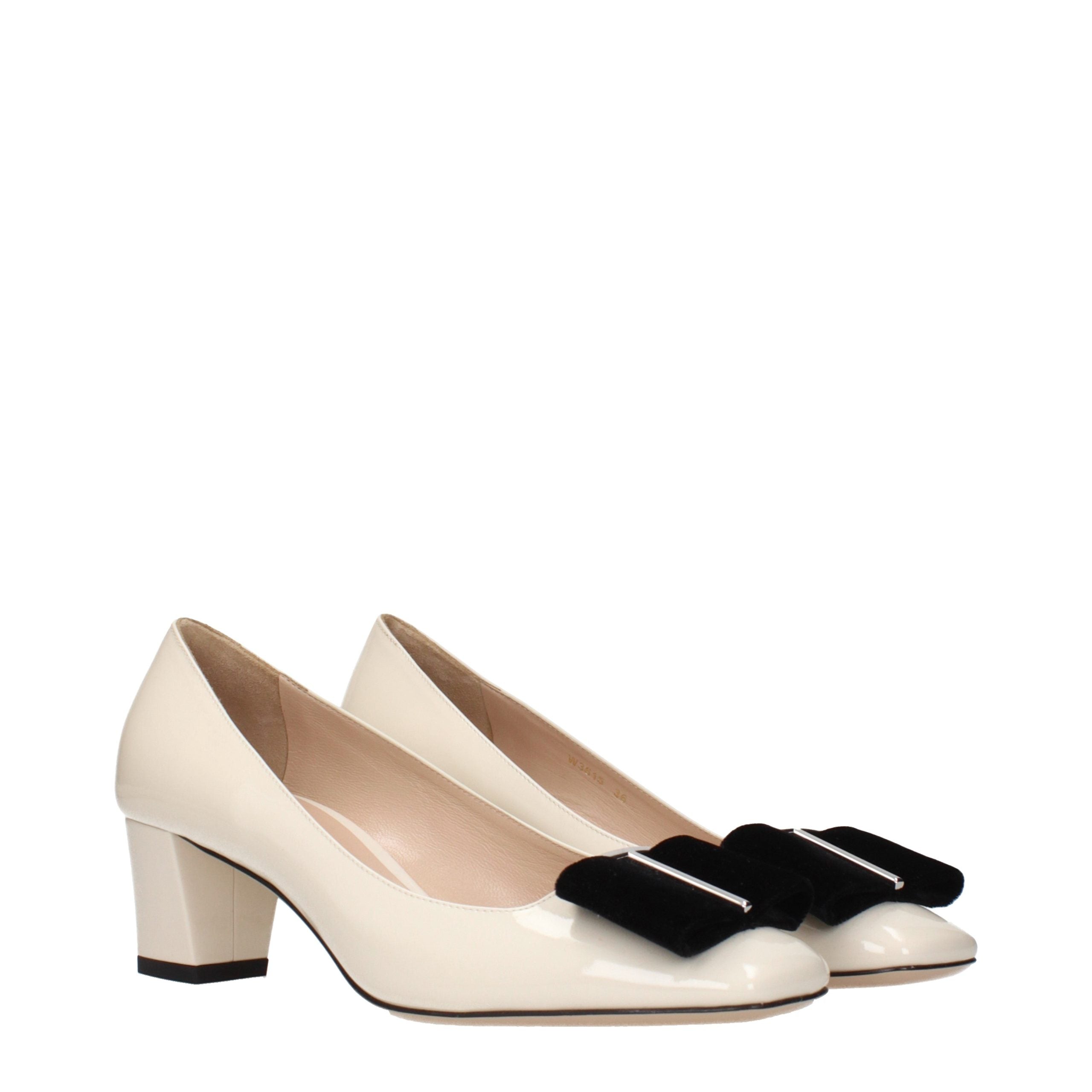 Tom Ford Beige Patent Leather Pumps