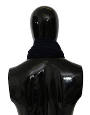 Blå ullhalsduk med broderad #DGLovesLondon-logotyp