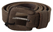 Brun läderbälte med logobrooch