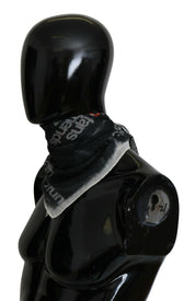 Svartvit mönstrad foulard i ull och viskos