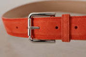 Brun läder/mocka-kombi-bälte med silverfärgad logobrooch