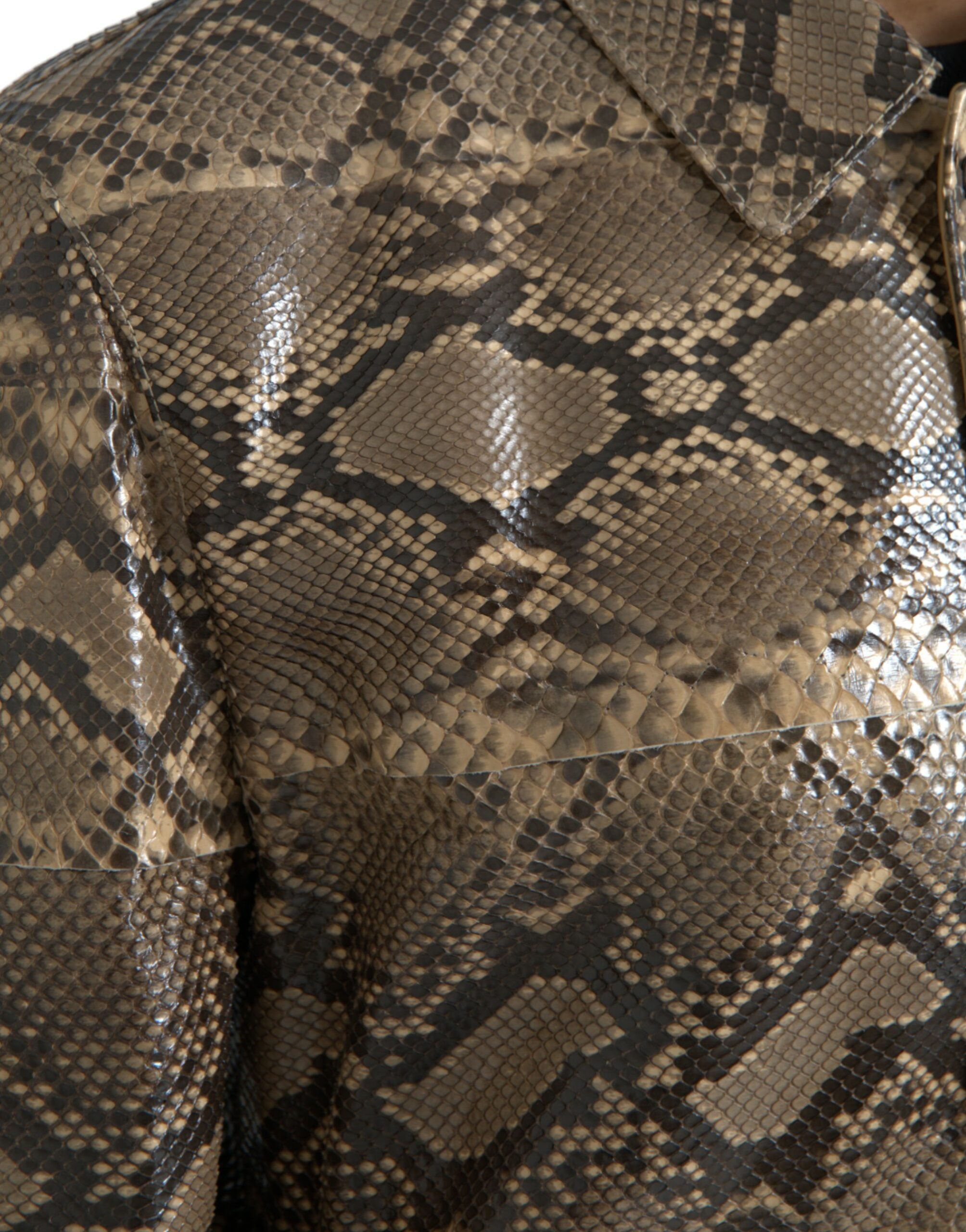 Beige exotisk läderbikerjacka med blus