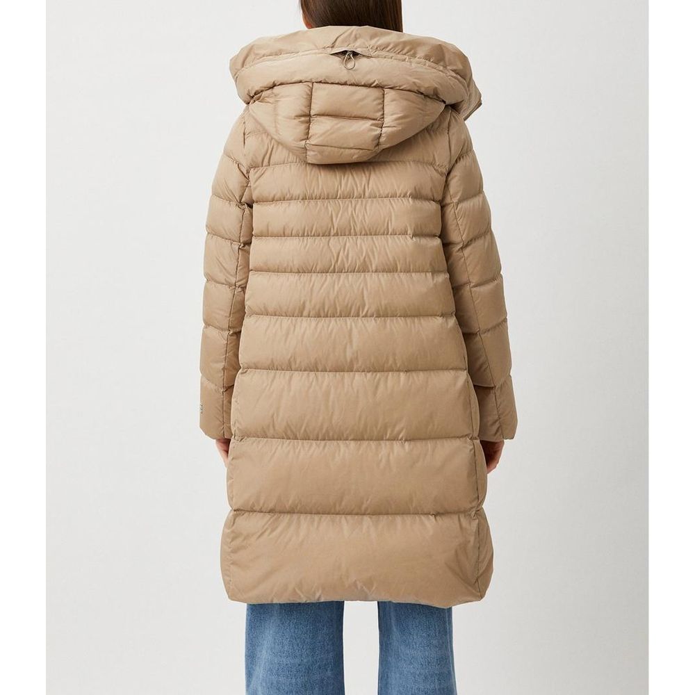 Beige jackor och kappor i polyamid