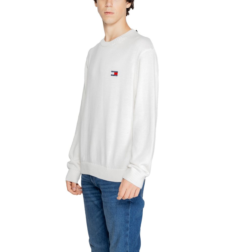 Vit tröja i återvunnen polyester
