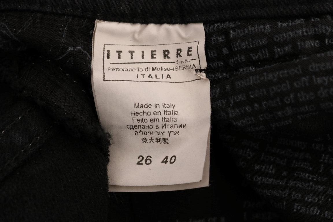 Grå tvättade bomullsstretchjeans med normal passform