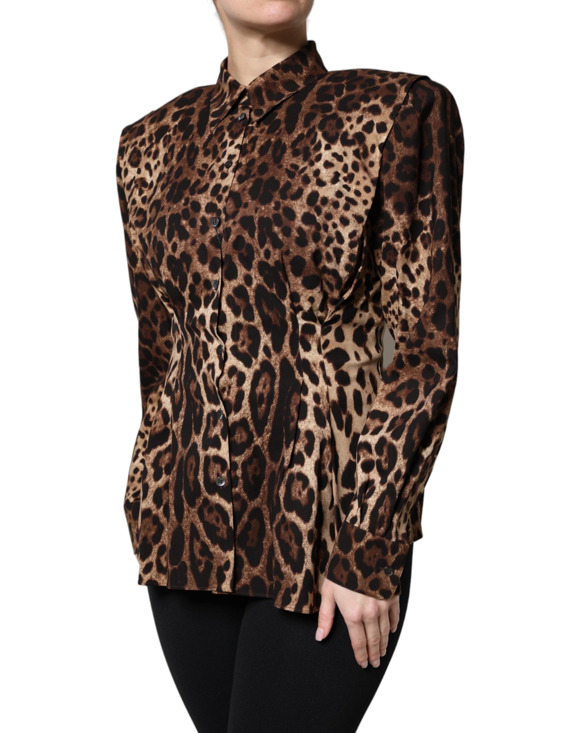 Brun leopard sidenkappa med knappar