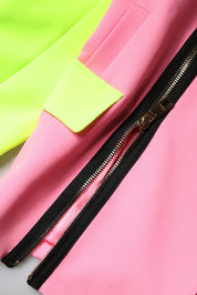 Flerfärgad lapptäcksutsmyckad kappajacka