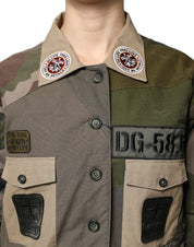 Militärgrön bomullsdunjacka med knappar