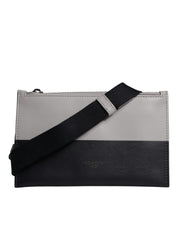 Svart Vit Läder Crossbodyväska med Präglat Logo