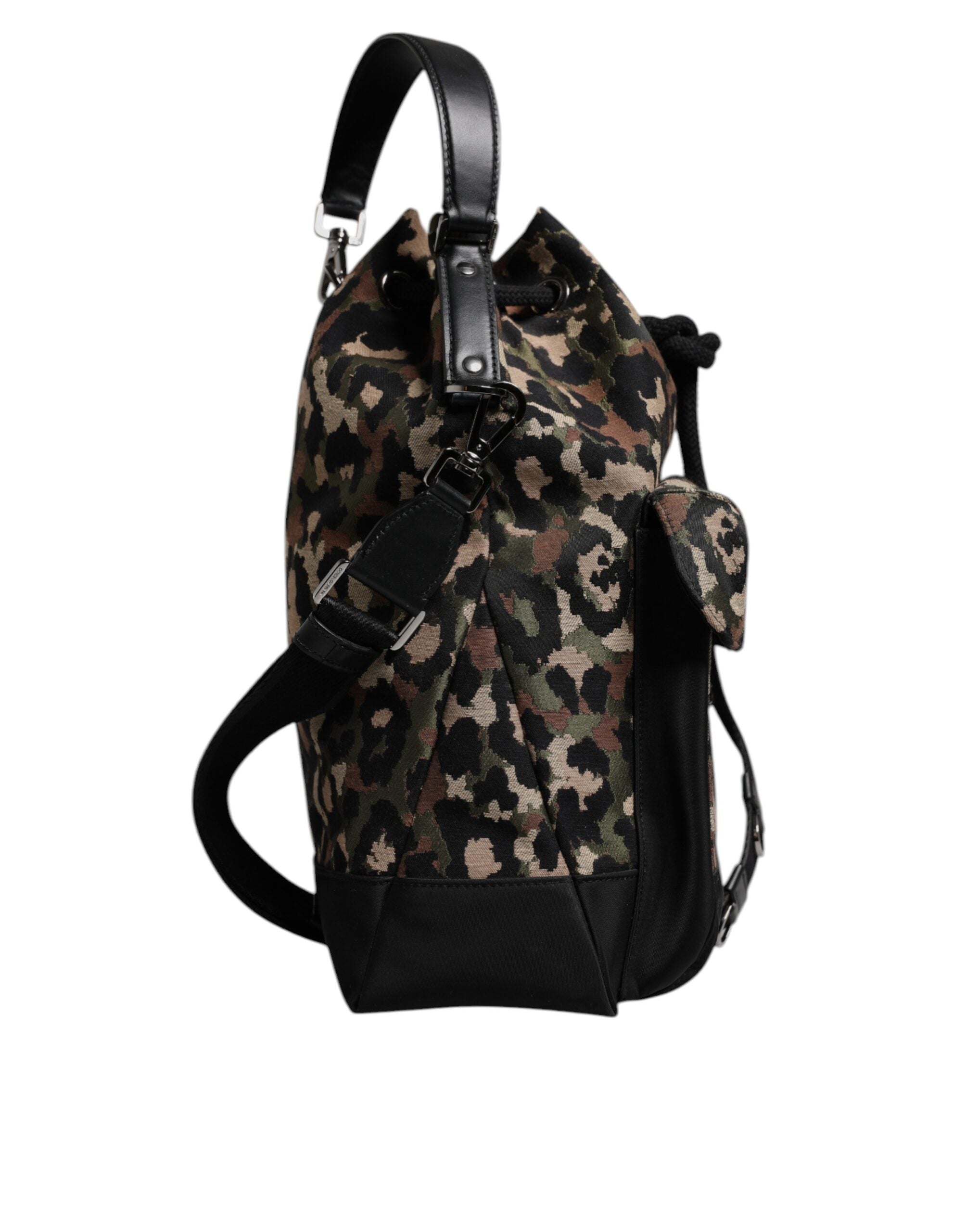 Dolce & Gabbana Leopardfärgad Axelväska i Bomullsblandning