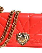 Röd läderfodrade, quiltade Crossbody-mobilfodralväska med Devotion-motiv