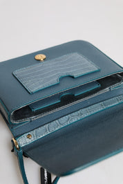 Grön exotiskläder DG-plakett crossbody minitask