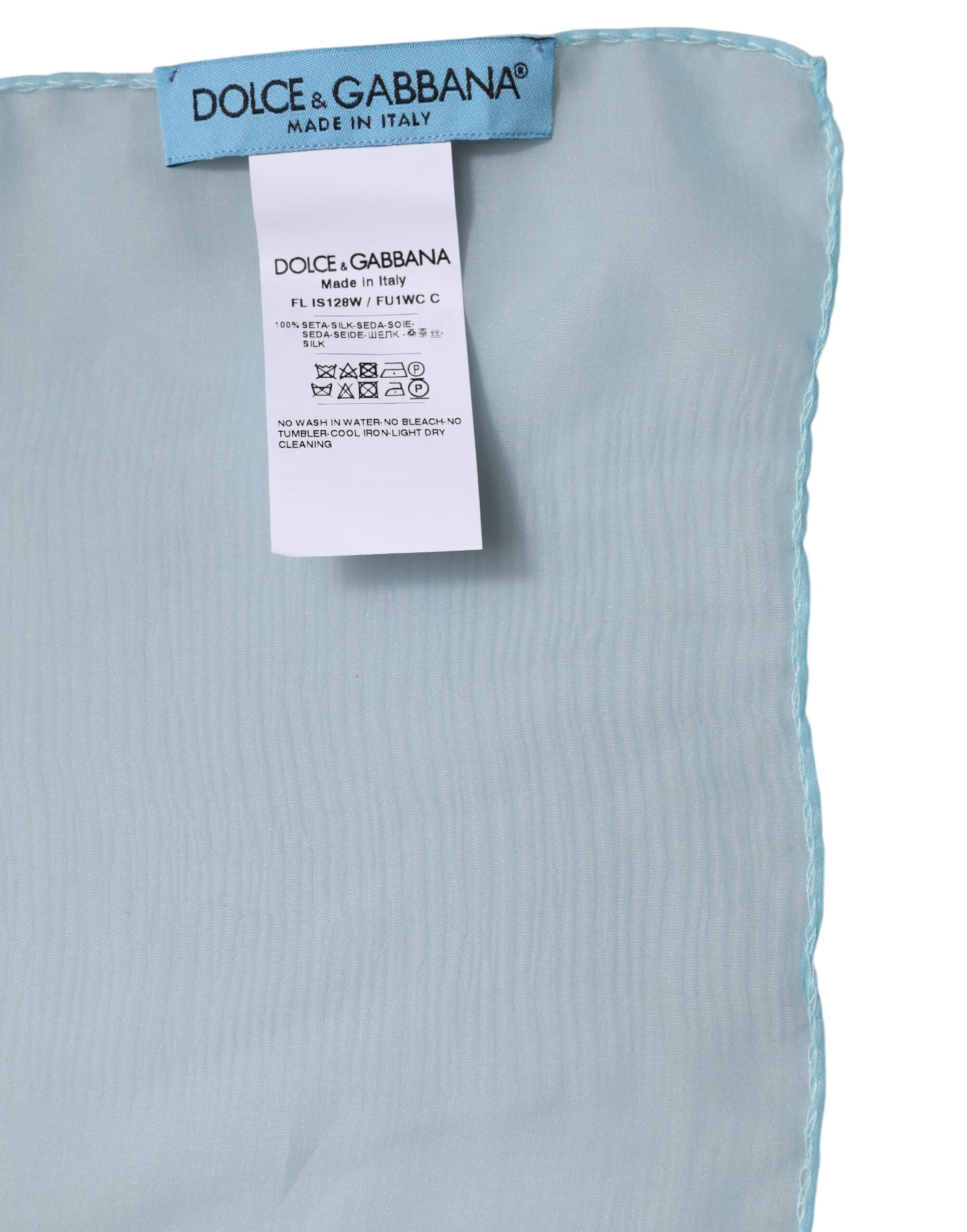 Ljusblå rektangulär omlottsjal i siden