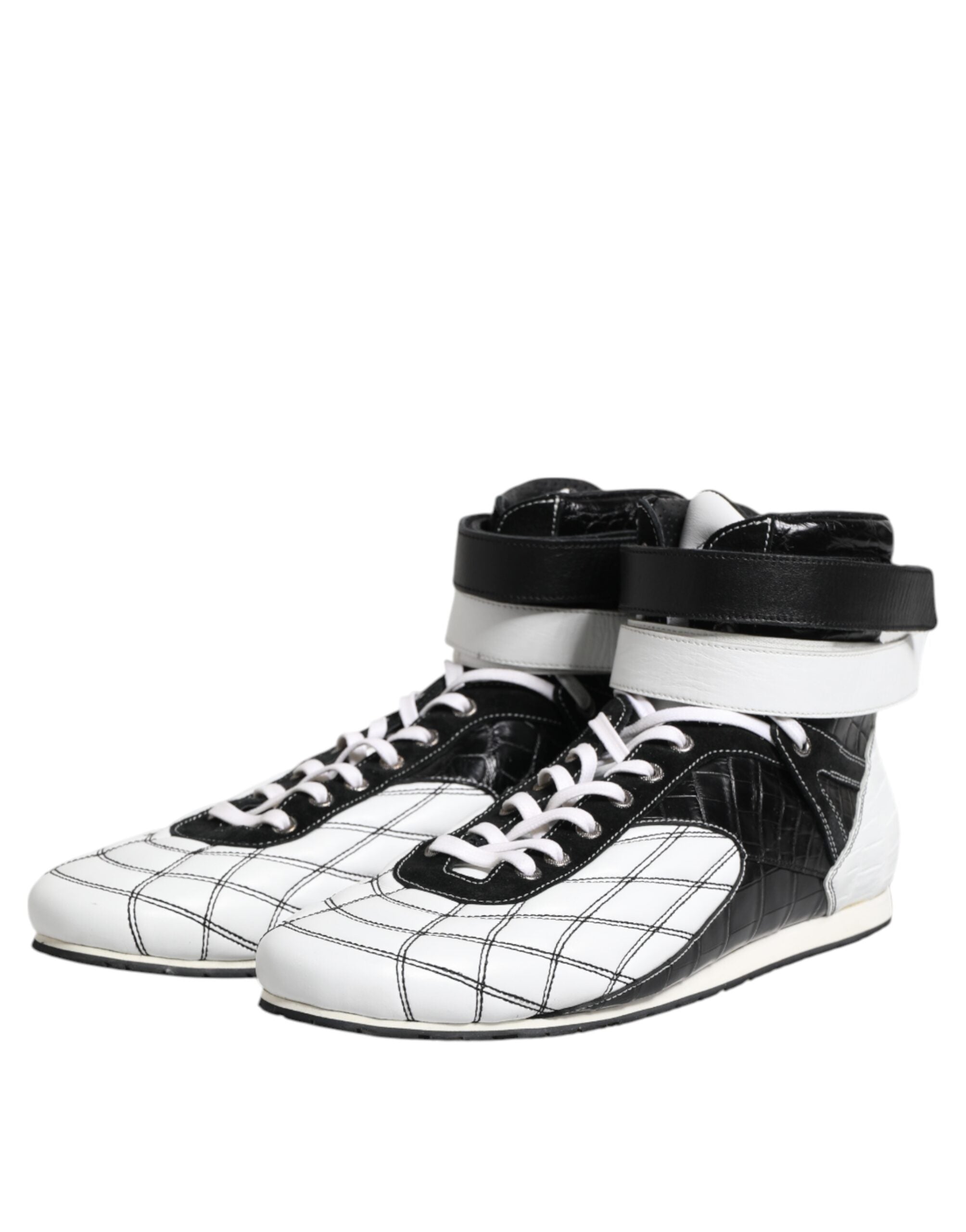 Svarta och vita lädersneakers med höga skaft