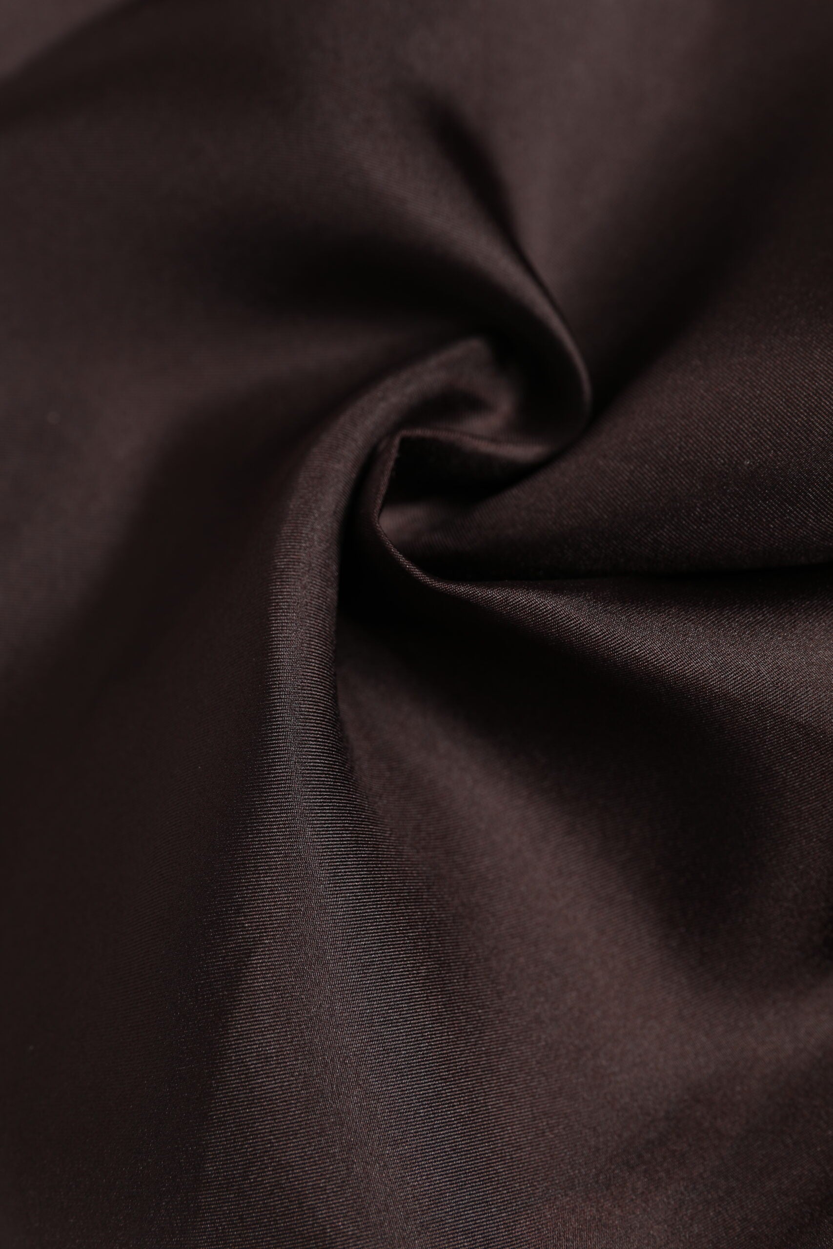 Snygg brun sidenscarf för män – DG Crown Print