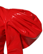 Röd miniklänning i lackskinn med puffärmar