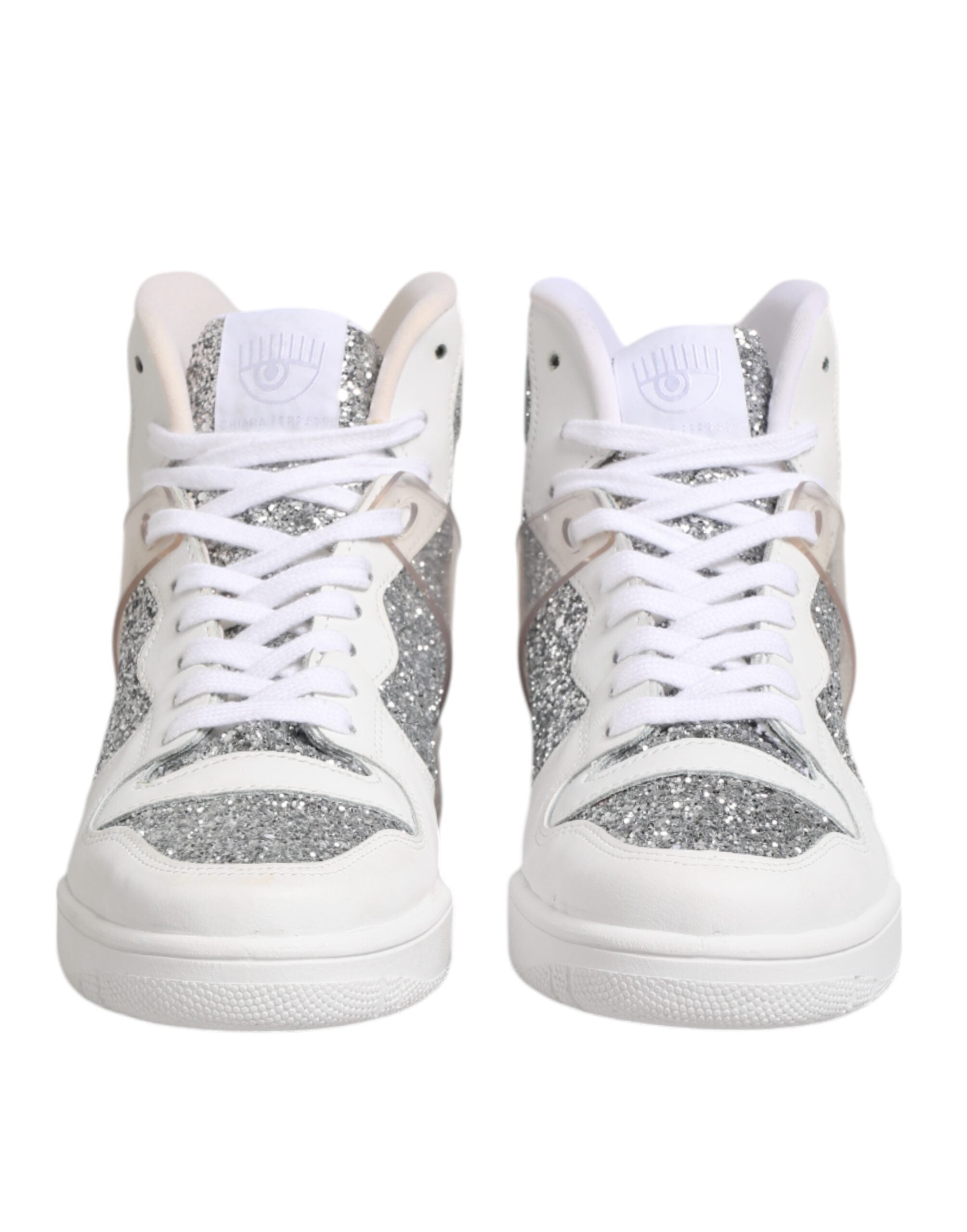 Vita silverfärgglada höga toppsneakers för kvinnor