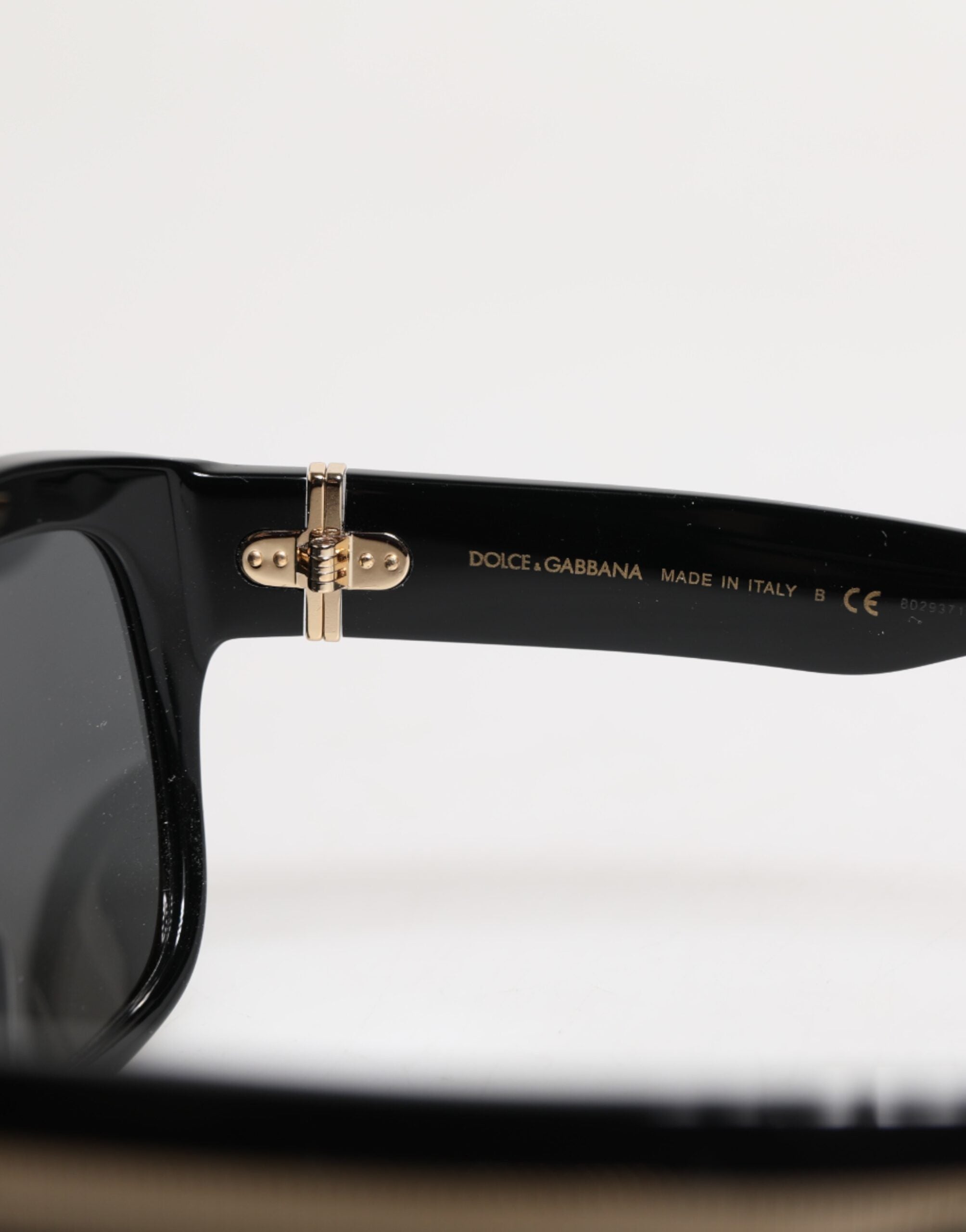 Svarta fyrkantiga glasögon med acetatram DG4398-F