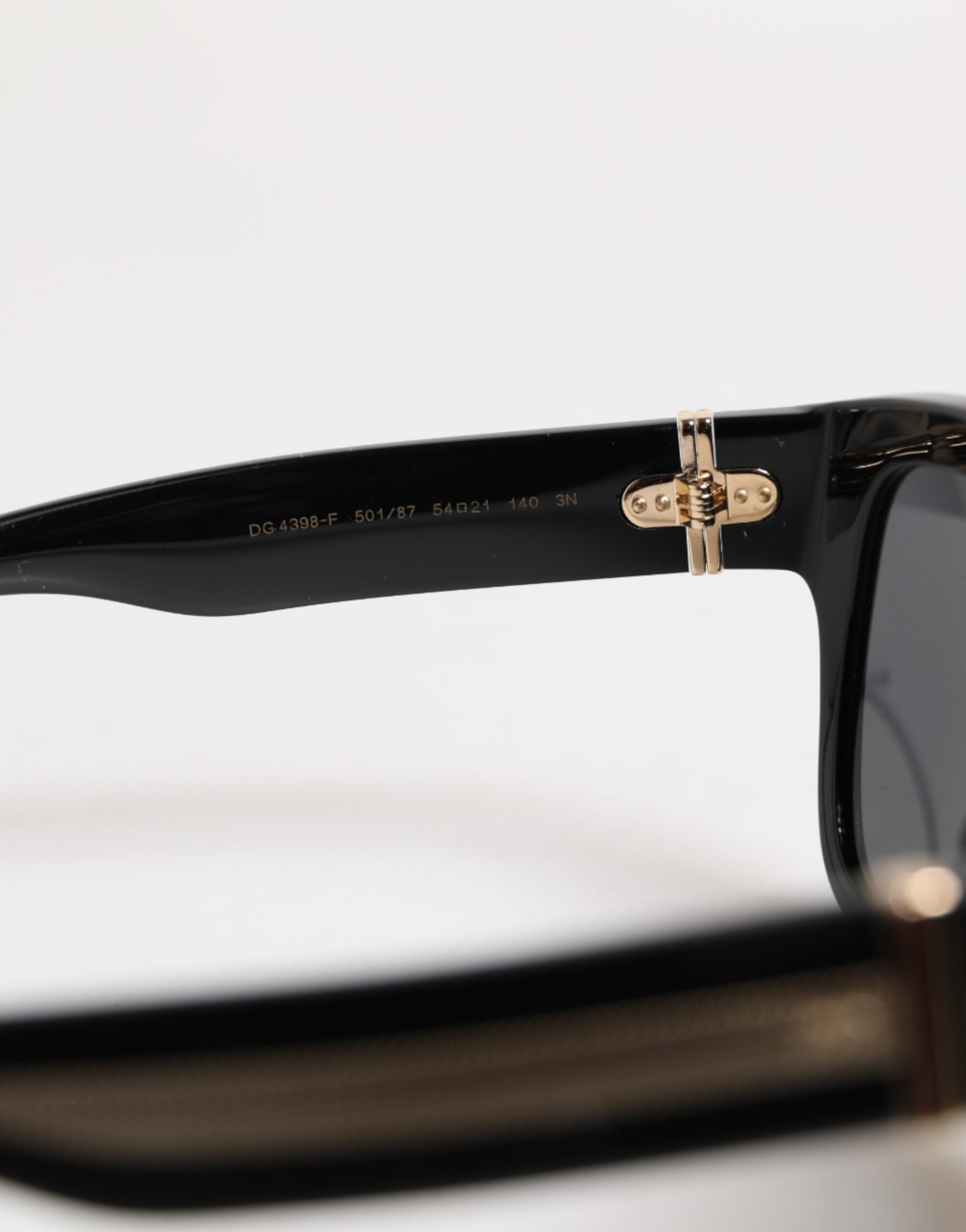 Svarta fyrkantiga glasögon med acetatram DG4398-F