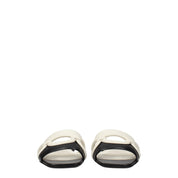 Svarta lädertofflor