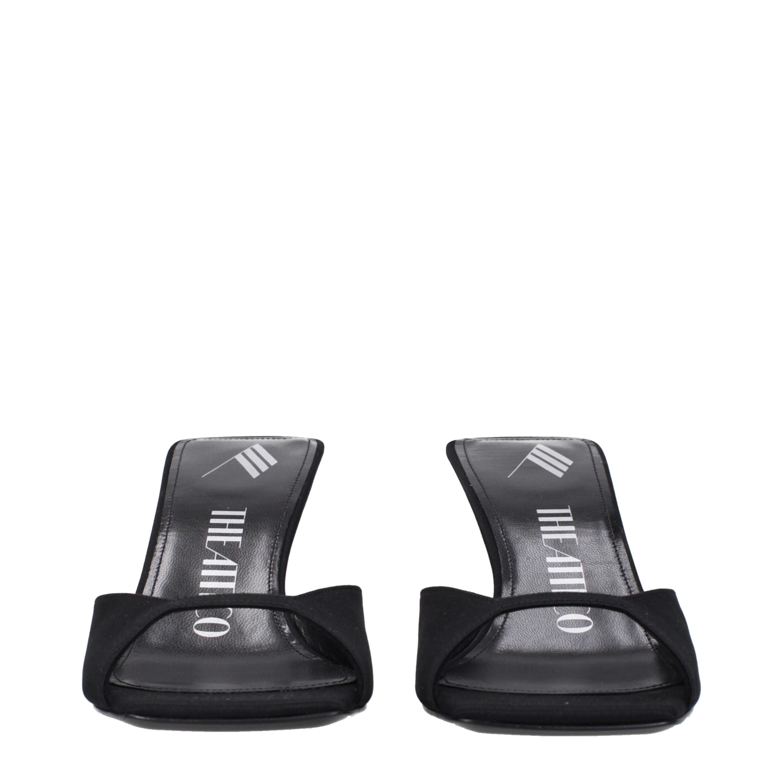 Svarta satinsandaler med stilettklack och öppen tå