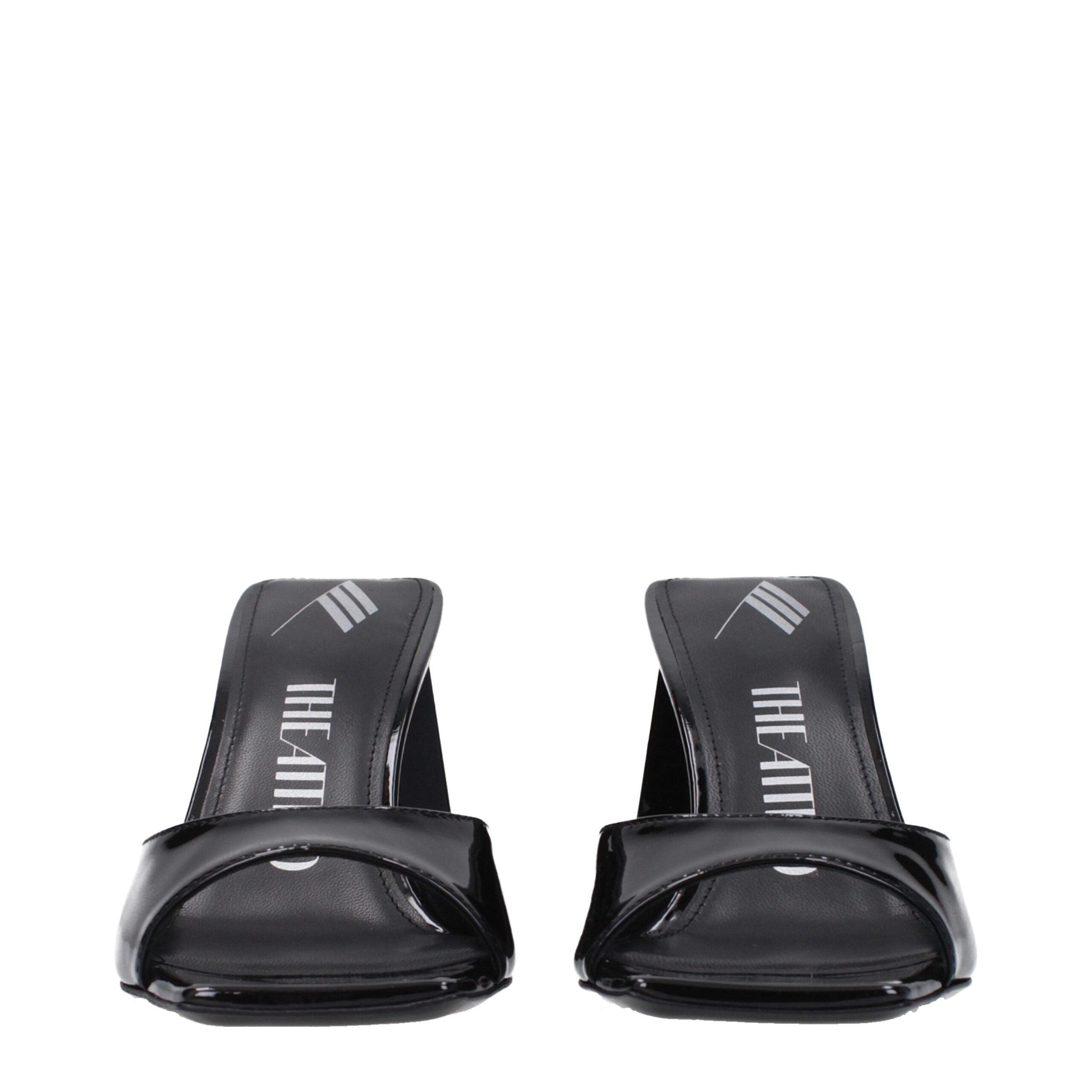 Svarta sandaler med öppen tå och stilettklack i lackskinn