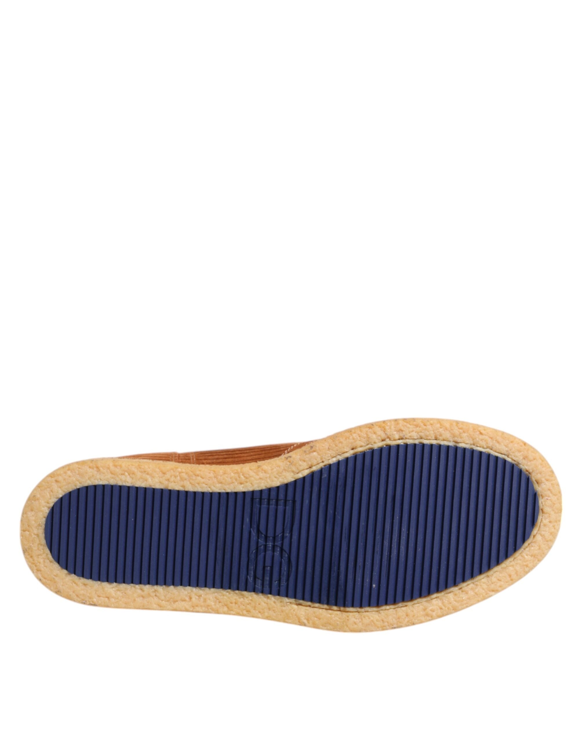 Bruna ankelstövlar i mocka, nubuck och läder med snörning