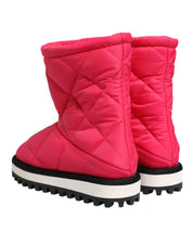 Fuchsia Rosa Viskos Vadderade Stövlar Med Hög Vad Med Logodetaljer