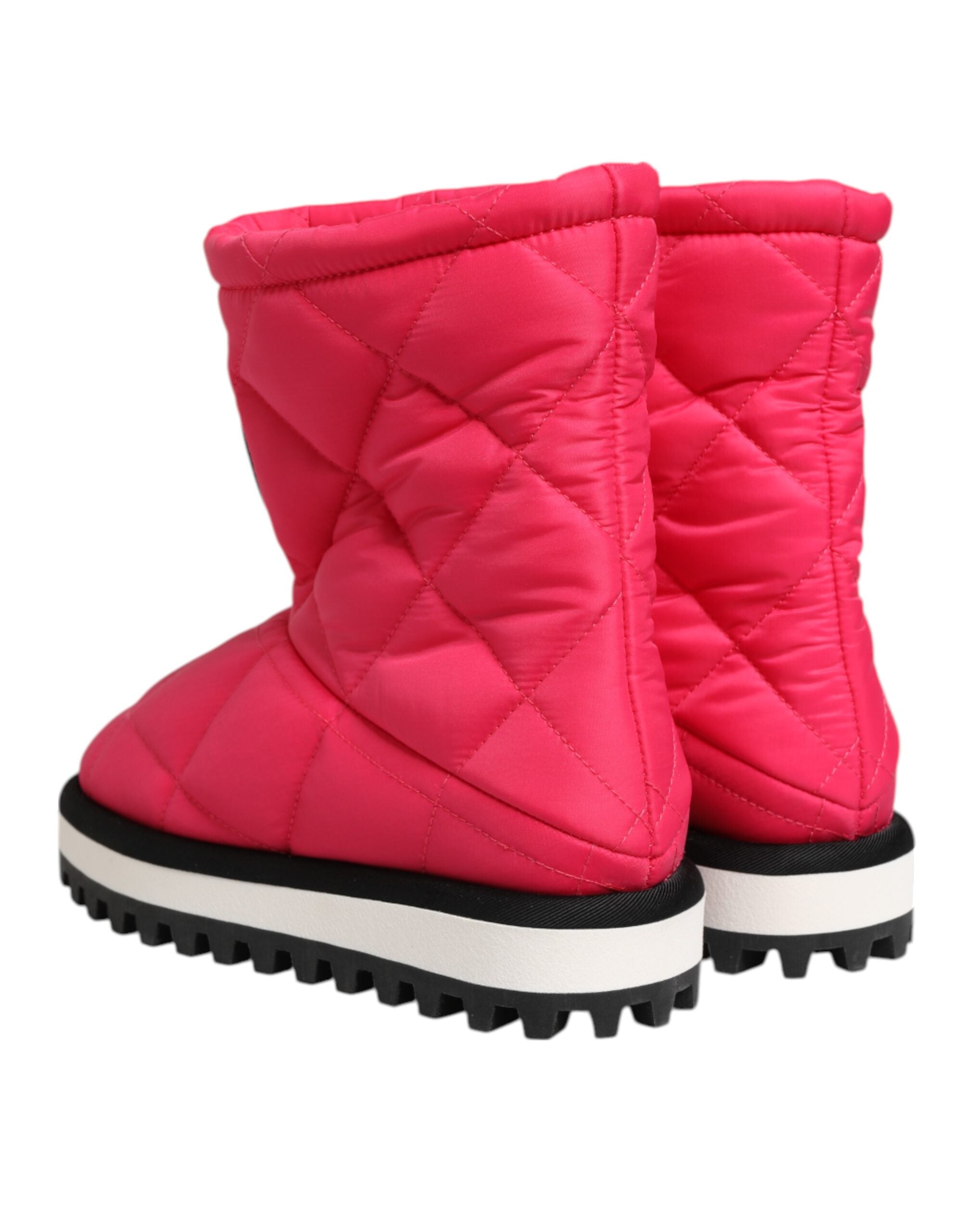 Fuchsia Rosa Viskos Vadderade Stövlar Med Hög Vad Med Logodetaljer