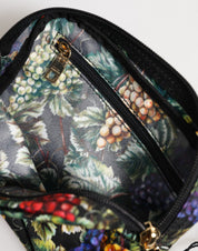 Flerfärgad nylonpåse med druvtryck och logotypplakett