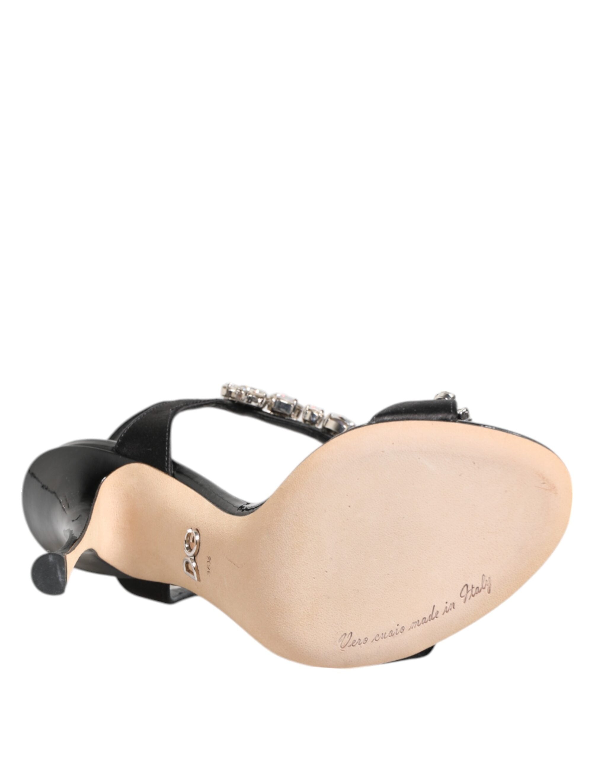 Svarta Keira Satin Kristallklackade Sandaler