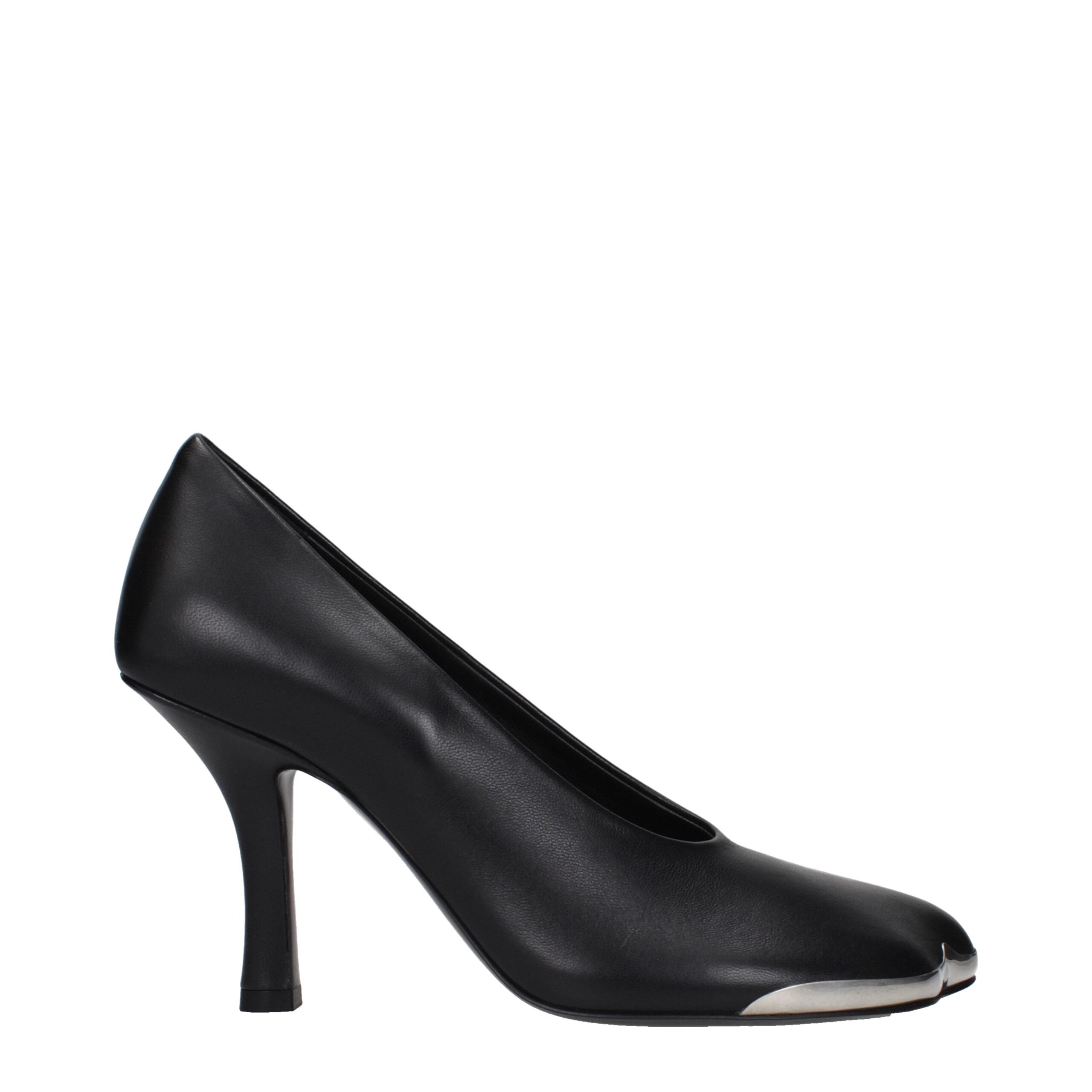 Burberry Black Leather High-Heel Pumps