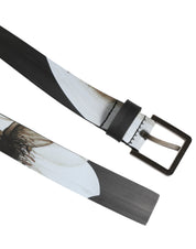 Männs bälte i PVC med flerfärgat blomsterprint och silverfärgade spänne.