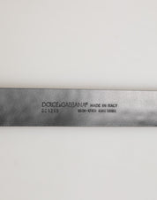 Bälte i exotiskt läder med DG-logobrooch i svart.