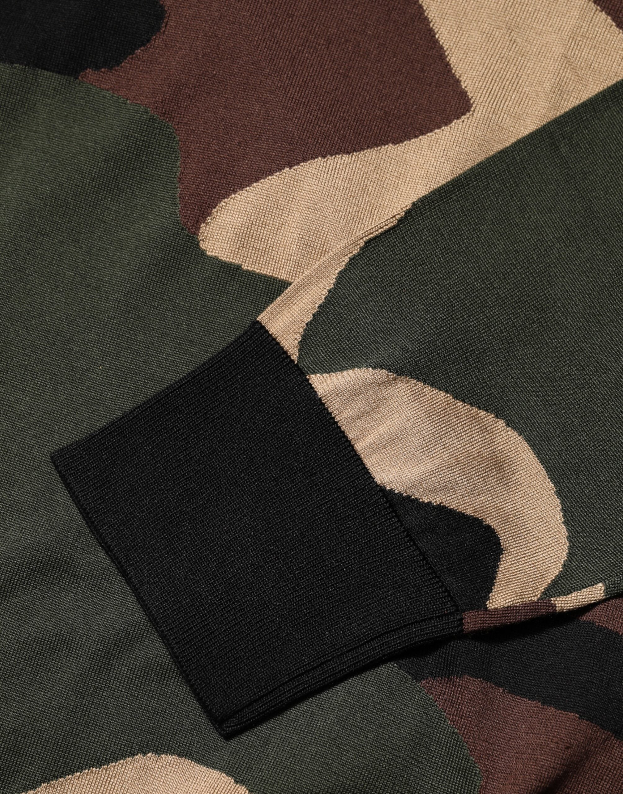 Flerfärgad bomullskamouflage rundhalsad pullovertröja