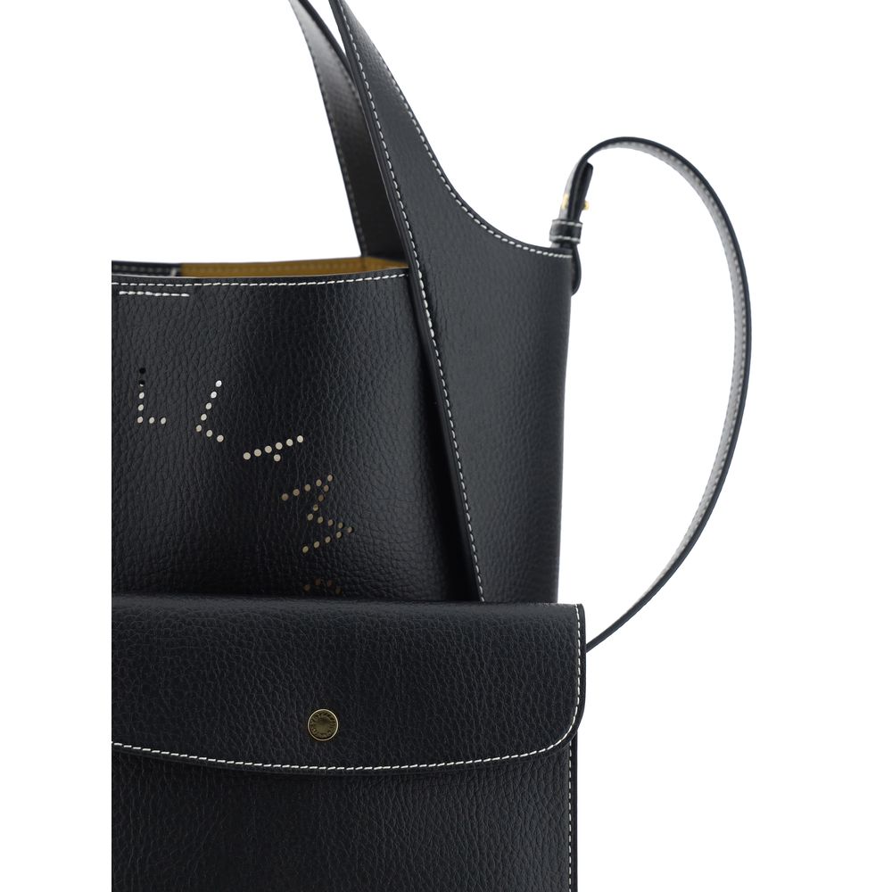 Svart axelväska i polyamid med perforerat monogram